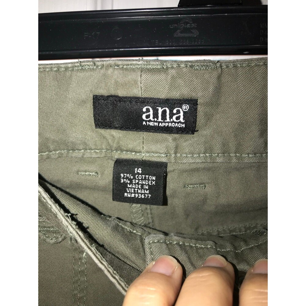 A.N.A A New Approach Cargo pants size 14 EUC - Picture 4 of 7